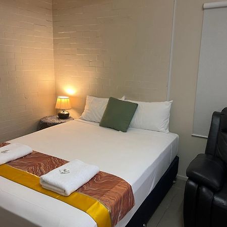Kalua Motel Бандаберг Екстериор снимка